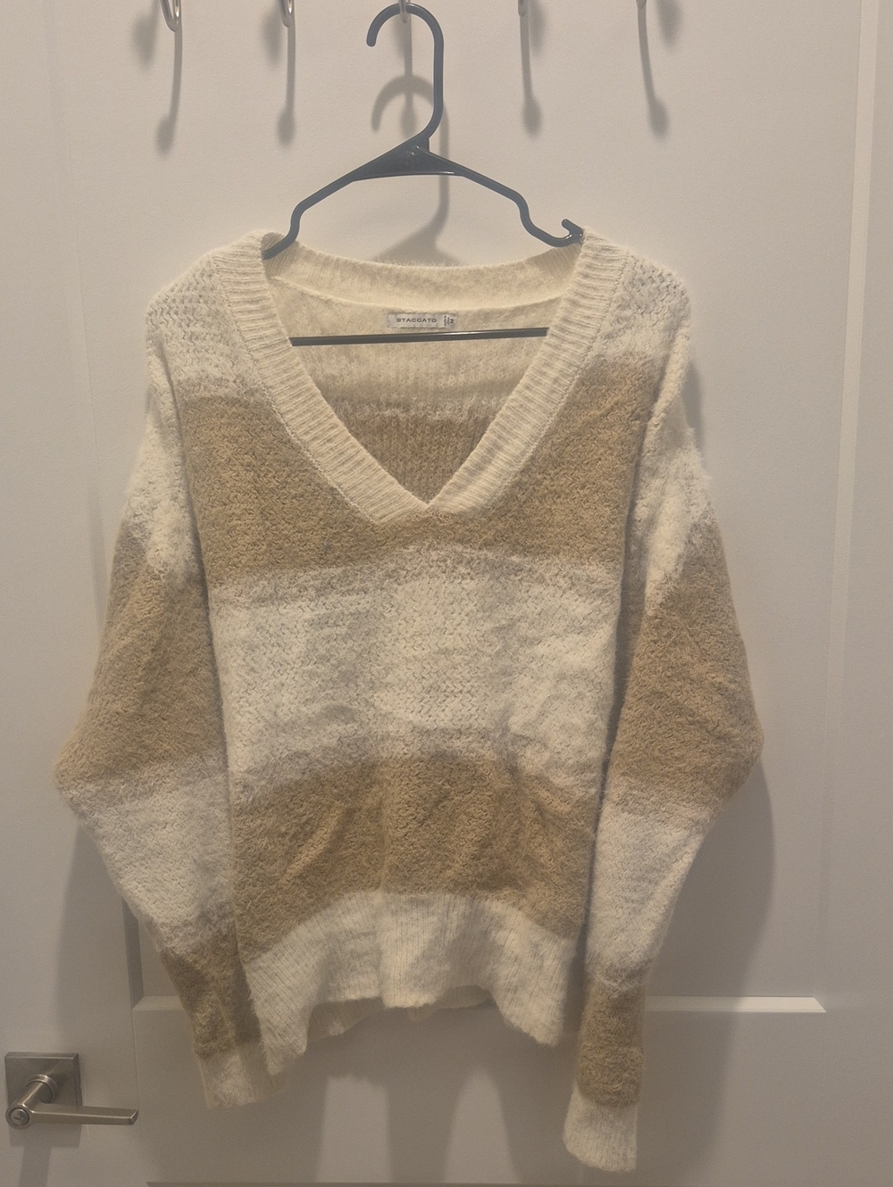 Staccato V-Neck Striped Sweater in Cream and Tan